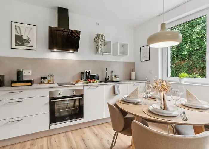 Zwei Fuer Bis Zu 8 Personen Zentral, Modern, Mit Terrasse & Balkon Bielefeld