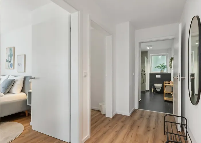 Lejlighed Zwei Fuer Bis Zu 8 Personen Zentral, Modern, Mit Terrasse & Balkon