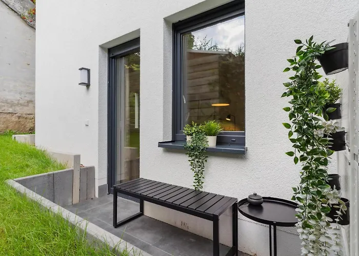 Zwei Fuer Bis Zu 8 Personen Zentral, Modern, Mit Terrasse & Balkon * Bielefeld
