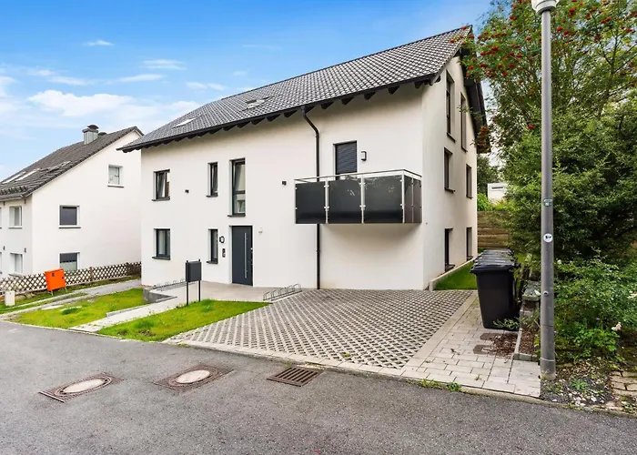 Lejlighed Zwei Fuer Bis Zu 8 Personen Zentral, Modern, Mit Terrasse & Balkon Bielefeld